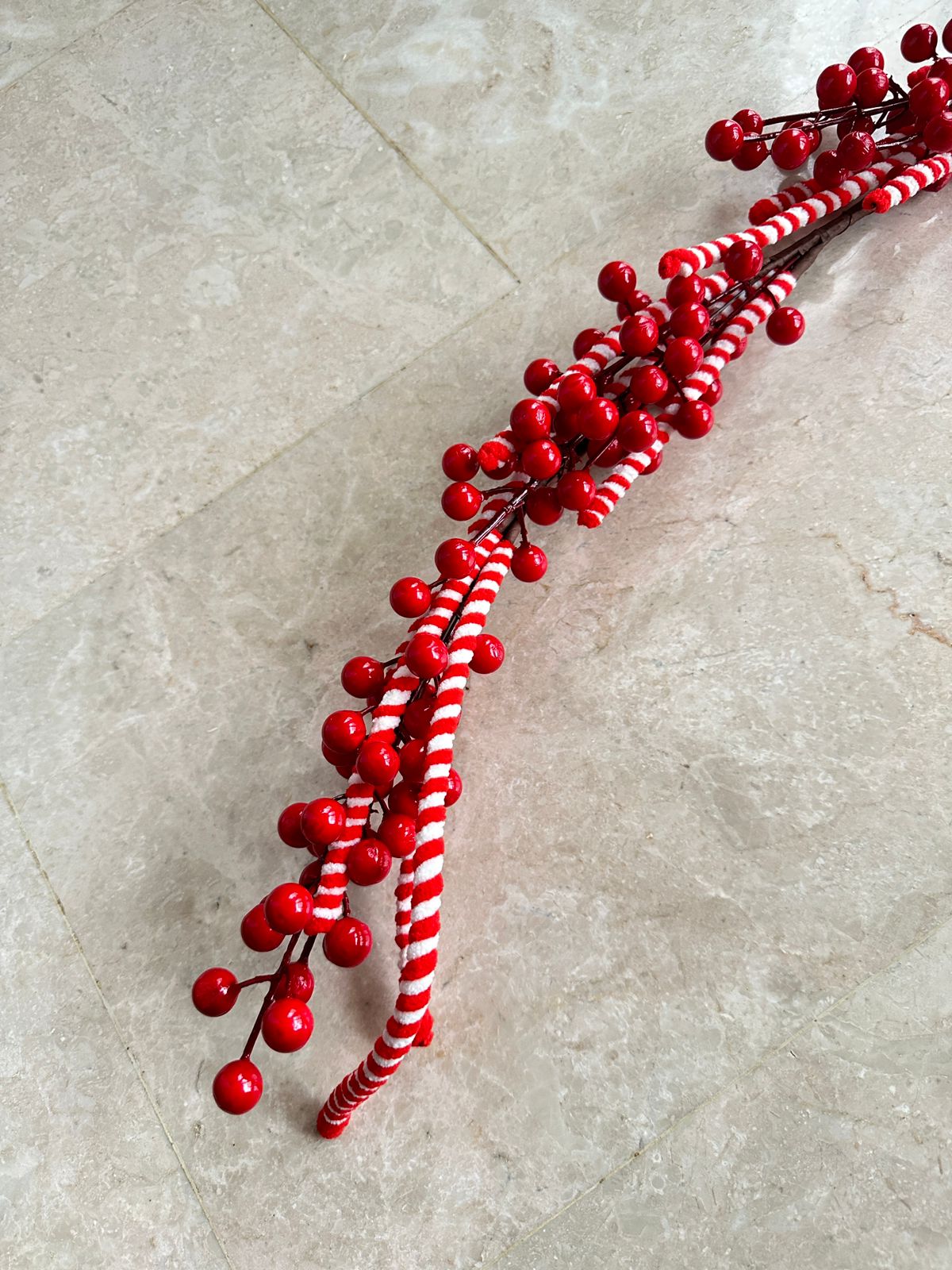 1.6 m Adjustable Candy Cane and Cranberry branch ornament