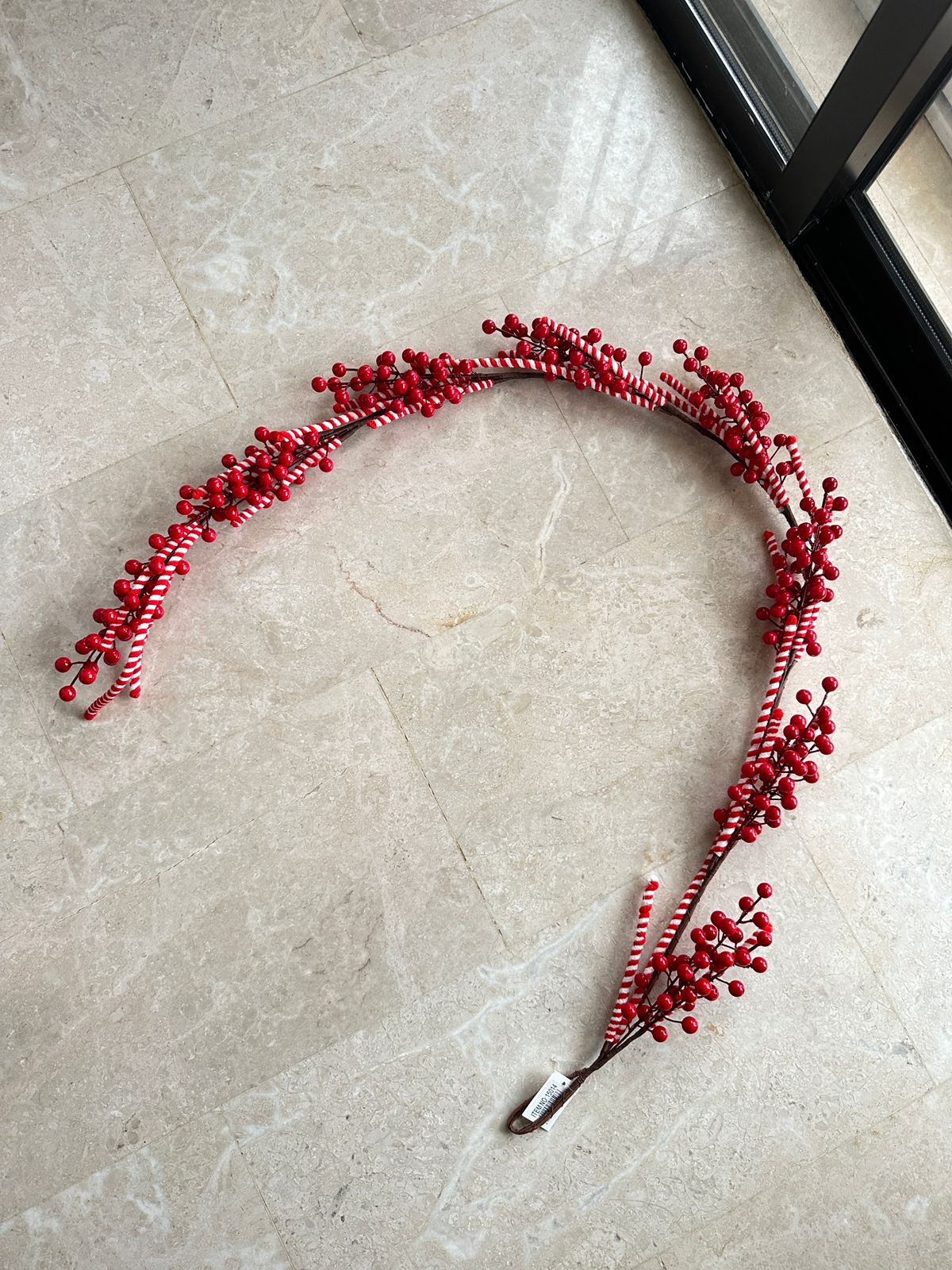 1.6 m Adjustable Candy Cane and Cranberry branch ornament